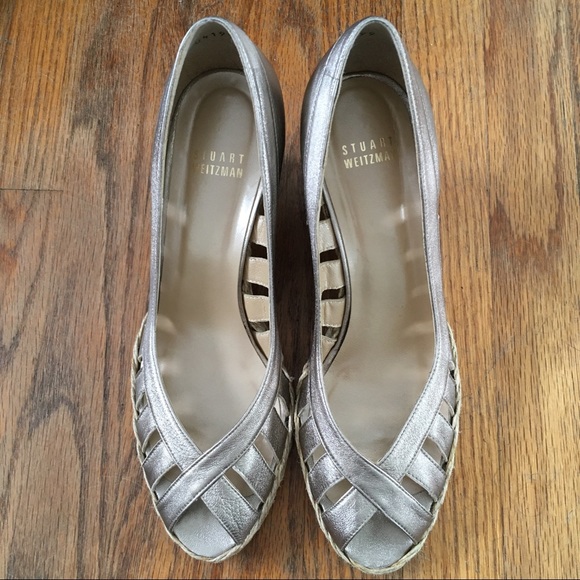 Stuart Weitzman Shoes - 🚫SALE WEEKEND ONLY🚫Stuart Weitzman Wedges / 8